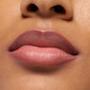 Essence Creion de buze POUTline soft glide 01 - Shiny Beauty