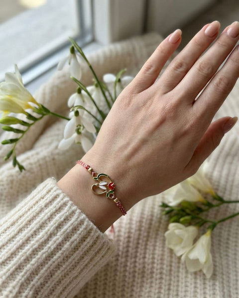 Martisor bratara ghiocel cu boboc rosu - Shiny Beauty