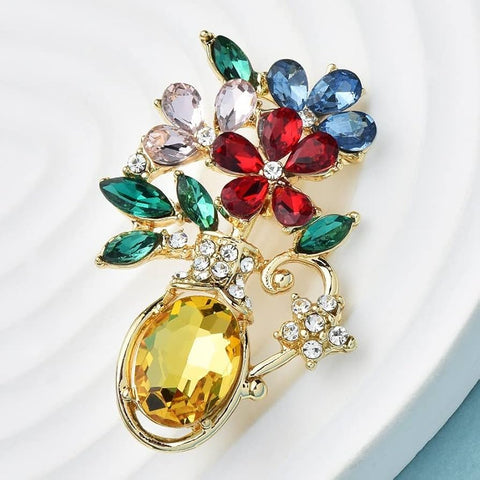 Martisor Brosa Vaza cu flori 01 - Shiny Beauty