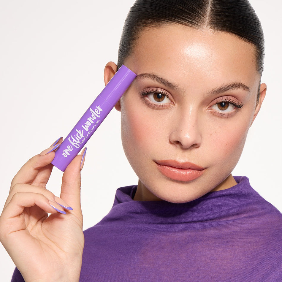 Seventeen Mascara One Flick Wonder 01 Black 14ml MASEV - Shiny Beauty