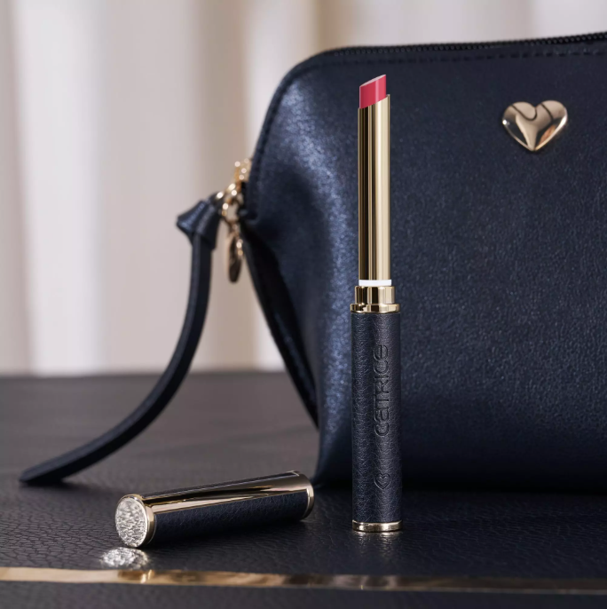 Balsam pentru buze C01 VALENTINE WHO?  Catrice