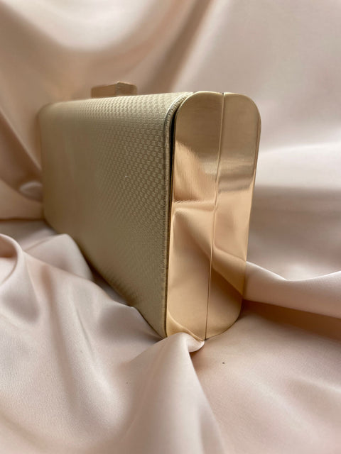 Clutch Poseta Ocazie C64