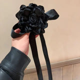 Clama de par tip floare din satin