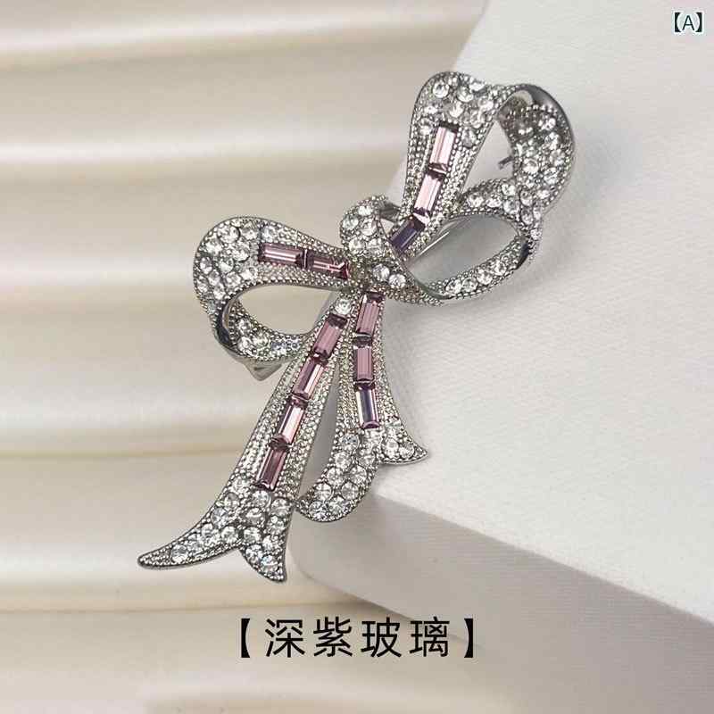 Brosa din aliaj argintie cu cristale V10