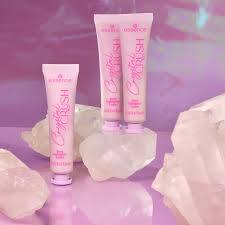 Essence CRYSTAL CRUSH Dewy Highlighter Cream 01 Diamond Dew. - Shiny Beauty