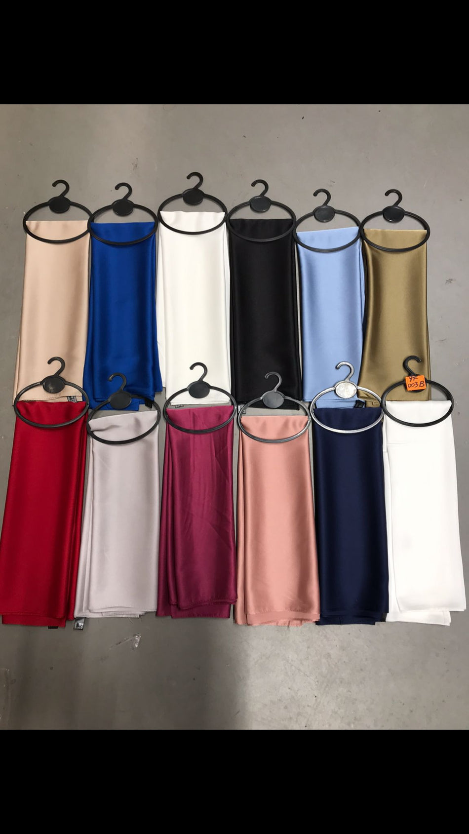 Esarfa Dama din satin patrata 17