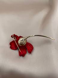 Brosa din aliaj floare rosie v22