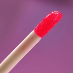 Essence essence CRYSTAL CRUSH Lipgloss 01 Ruby Romance.