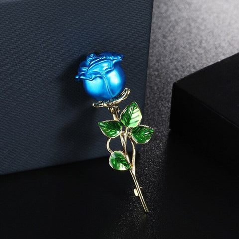 Brosa martisor – Trandafiri din Spuma