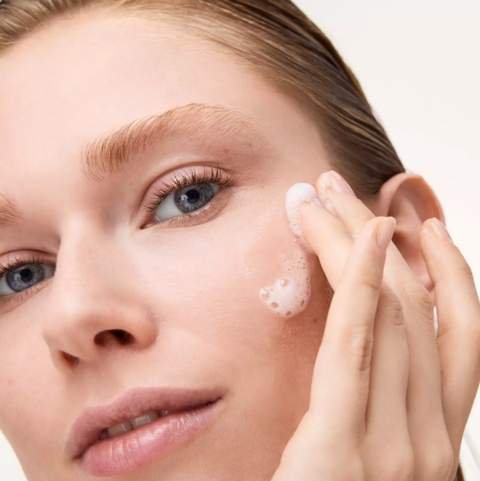 Catrice Soft Glam Foam Primer 010